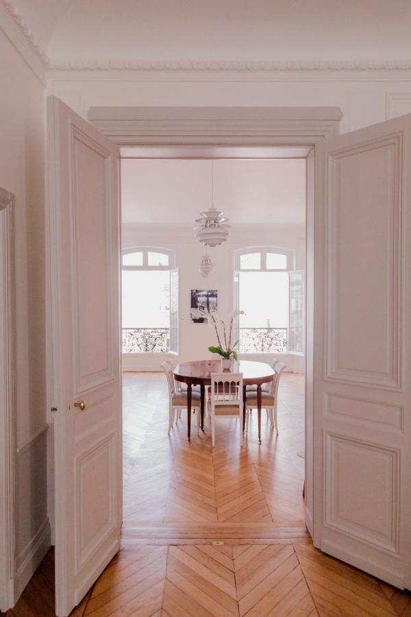 Luxueux Duplex Elysees 240m2