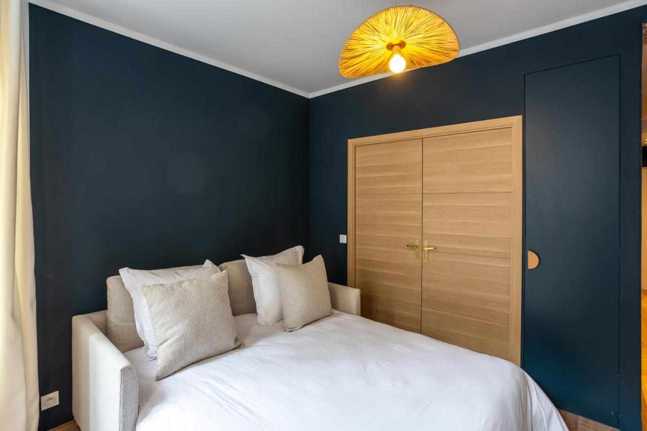 The Blue Downtown Montmartre Apartment