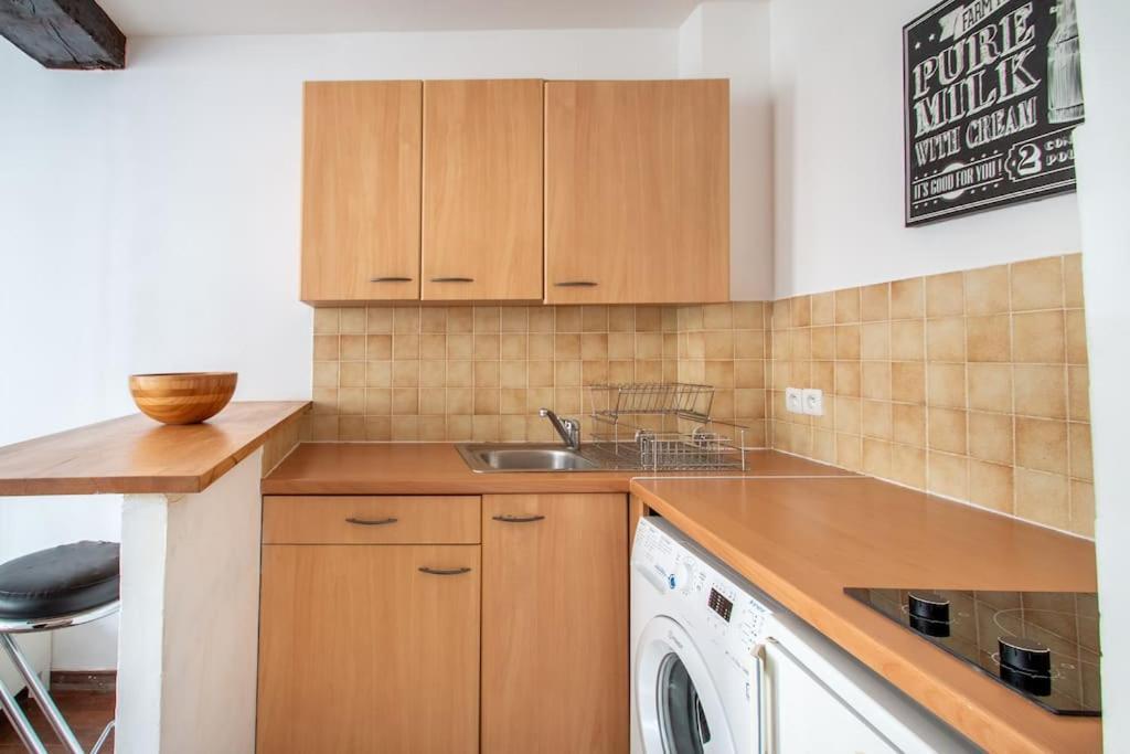 Au Coeur Du Marais - Ii Apartment Paris