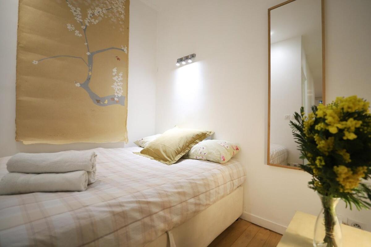 - Tournelles - Place Des Vosges Apartment