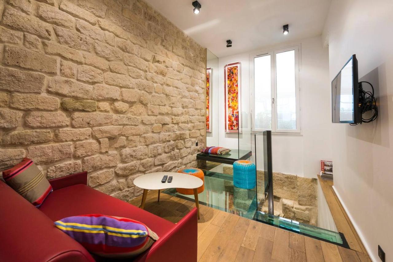 Apartment Le Marais - Place Des Vosges - Tournelles 86 *