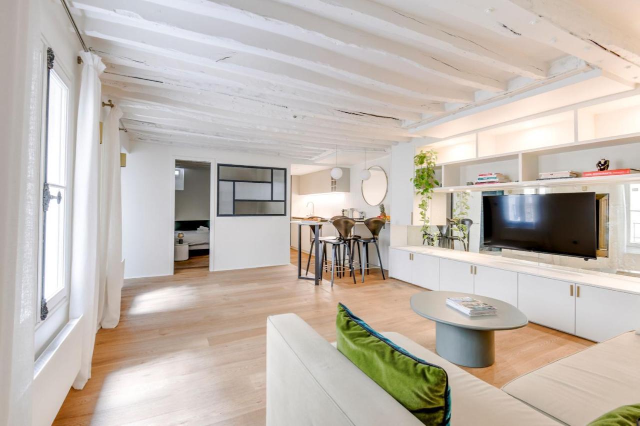 Apartment In St Germain *