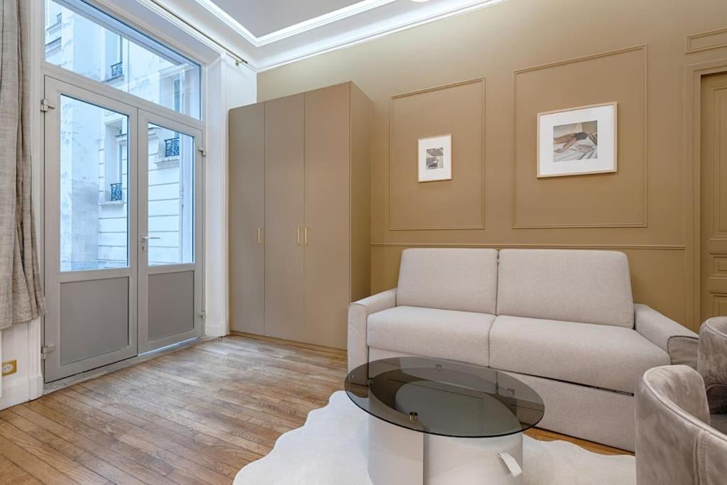 Mykeypers Luxury Parisian Flat - Heart Of Paris