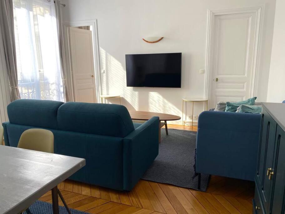 Apartment Mytripinparis - Large And Sunbathed 1br - Close To The Eiffel Tower *