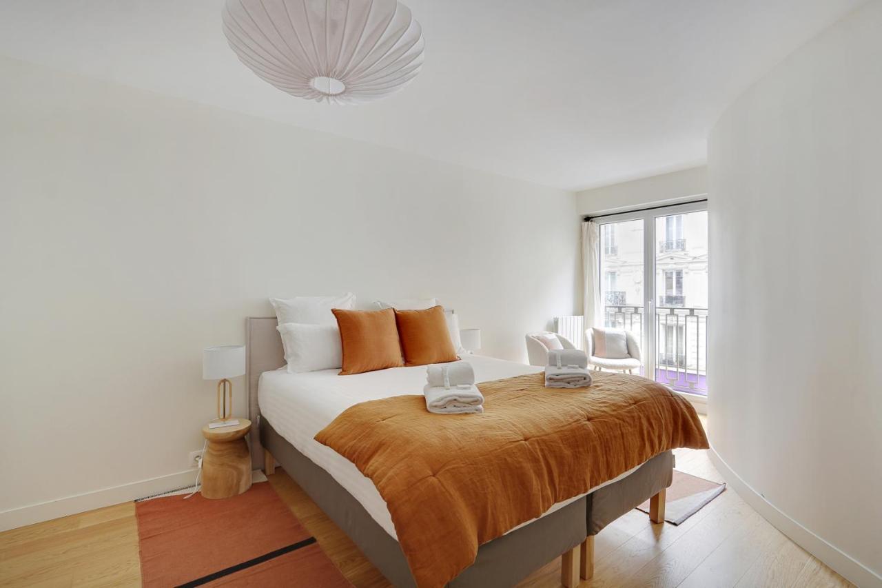 Pick A Flat's In Saint-germain - Rue De Sevres Apartment