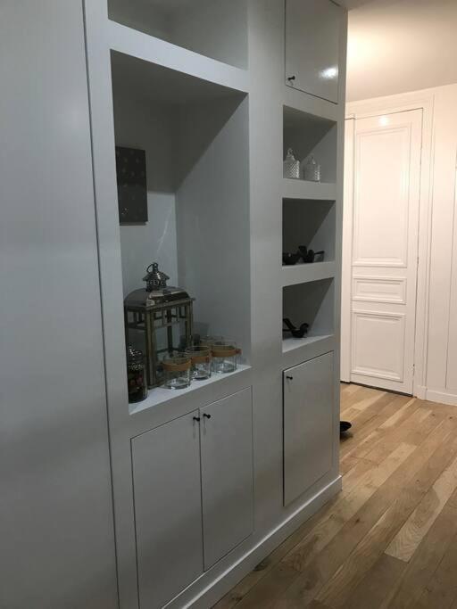 Amazing 6 Pax Place Near Opera Apartment *