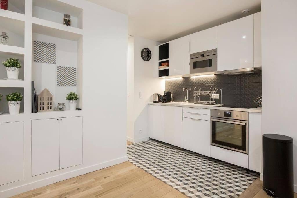 Apartment Amazing 6 Pax Place Near Opera