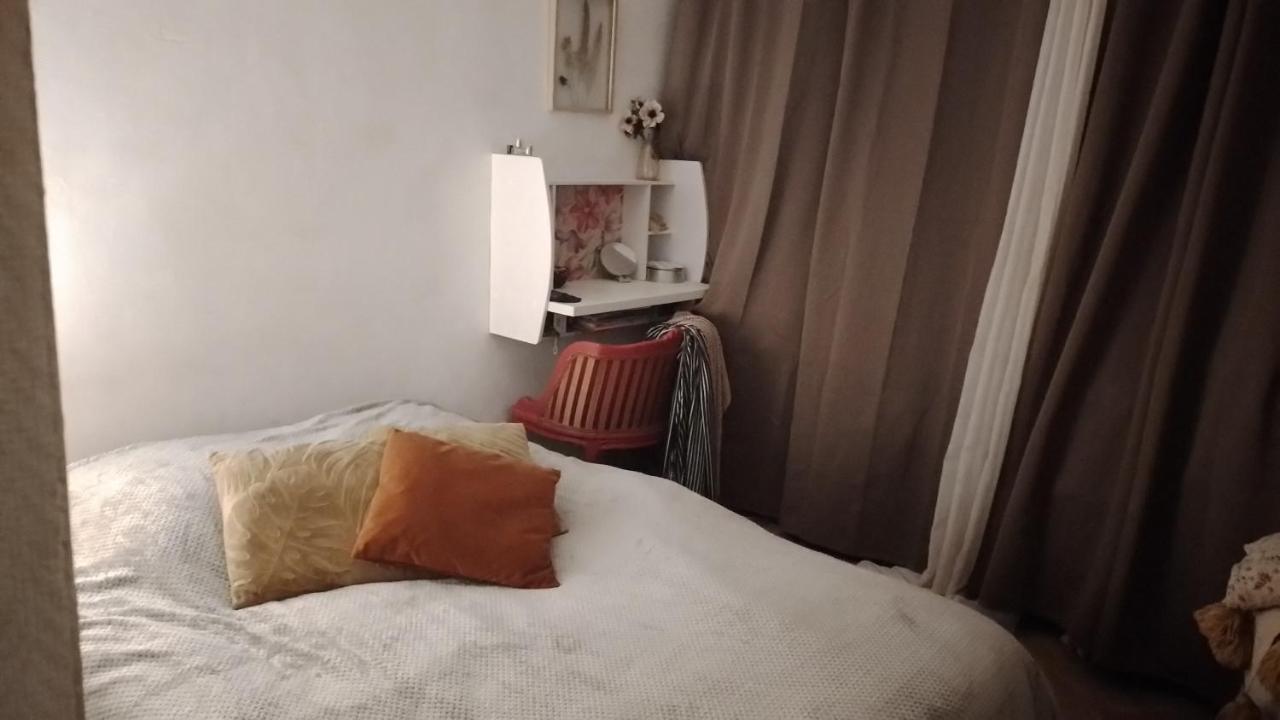 Séjour chez l'habitant Charmante Spacieuse Et Lumineuse