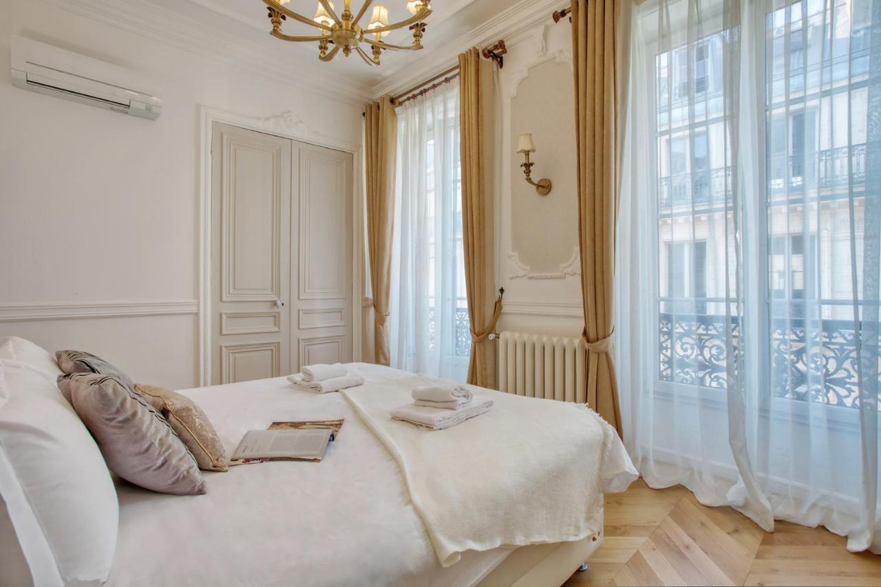 Galeries Lafayette - 7 Bedrooms - Lift - Aircon Appartement *