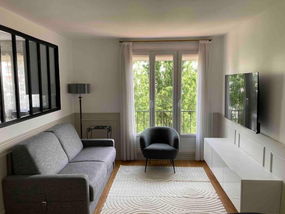 Le Daumesnil + Balcon 2br 4/6peoples Appartement *