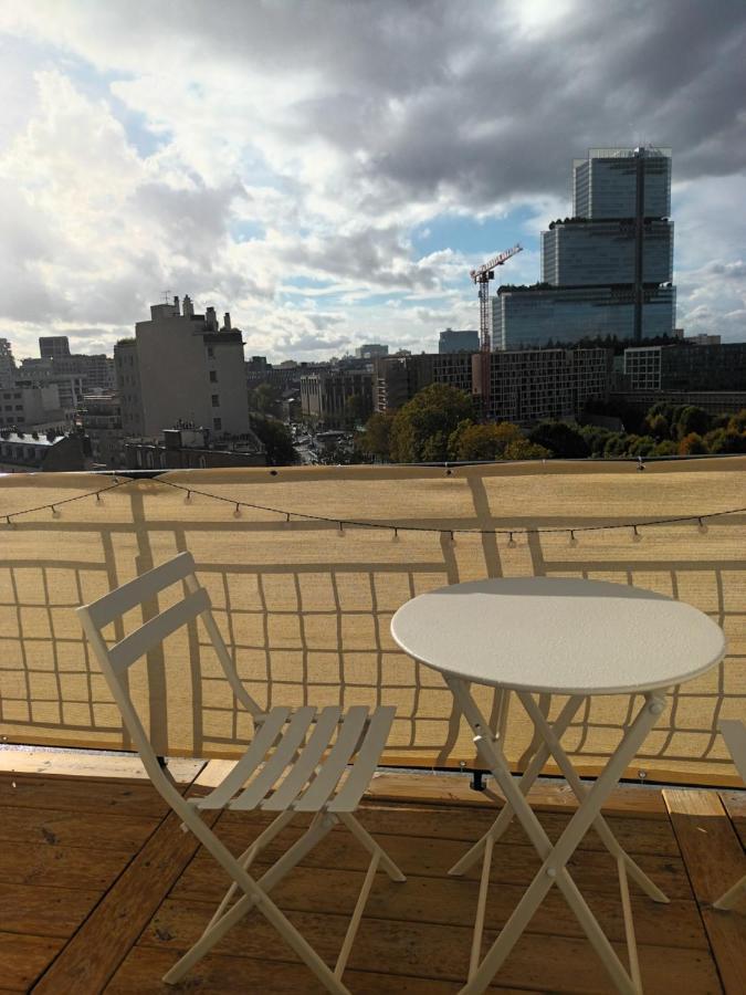 Balcony Floor Apartment *