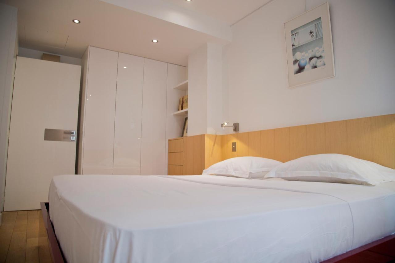 Tasty Luxury 3 Bedroom Full View Seine-notre Dame Apartment