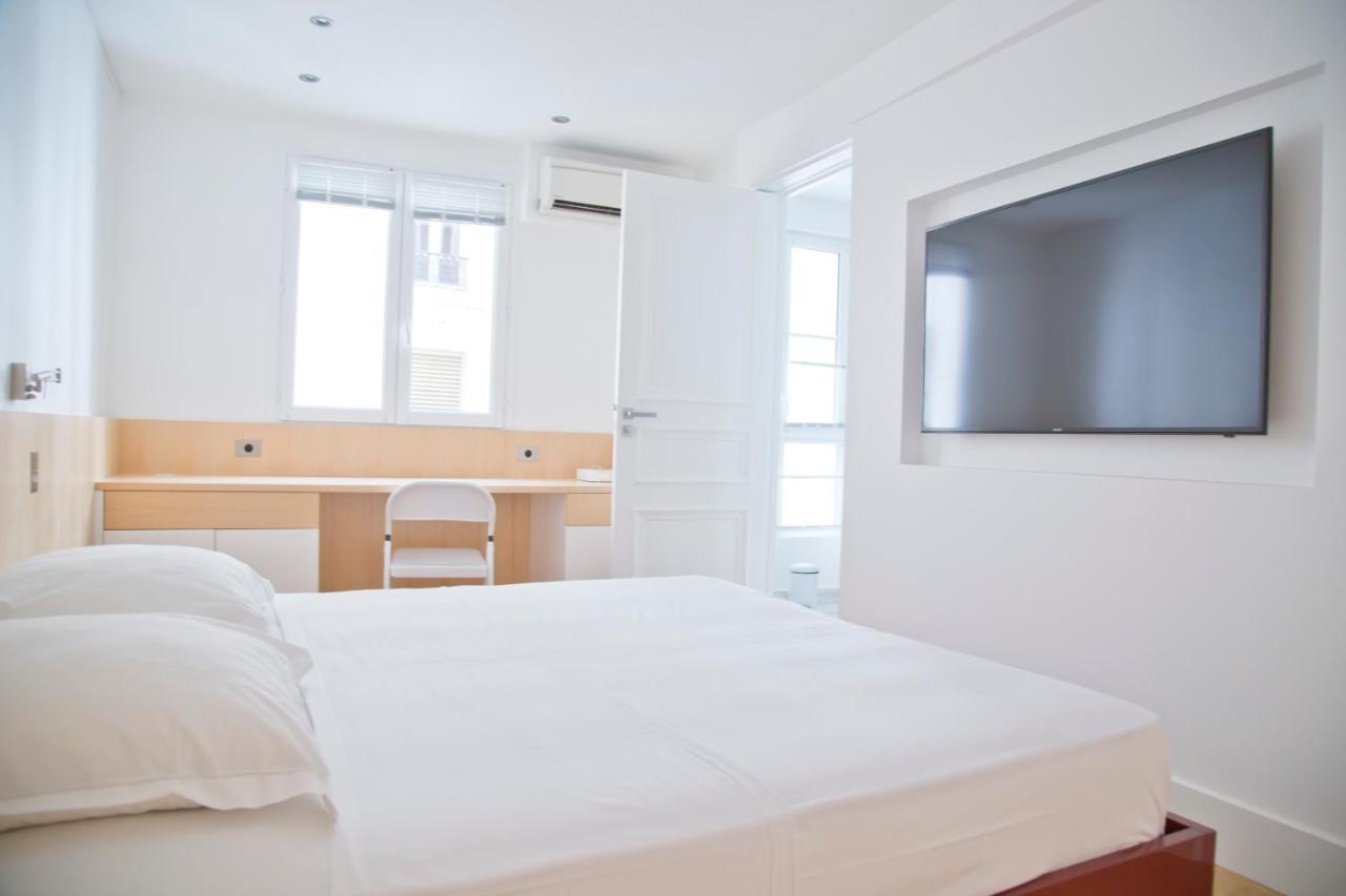 Tasty Luxury 3 Bedroom Full View Seine-notre Dame Apartment