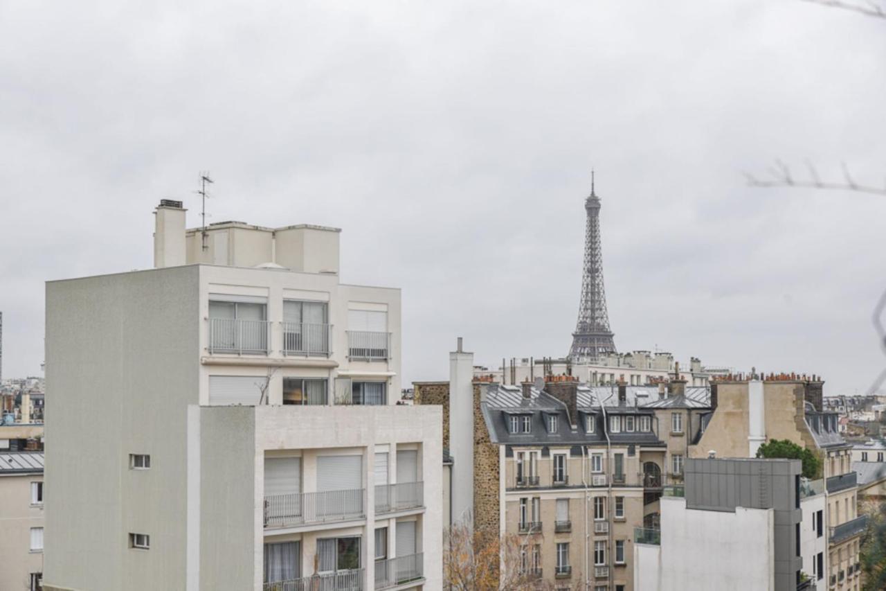 50 M Unoverlooked Nest With Eiffel Tower View