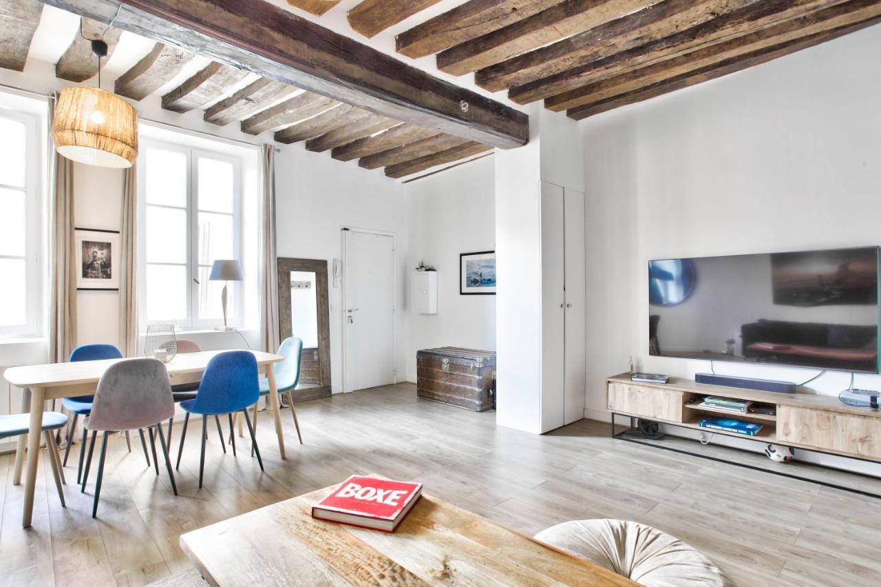 Apartment Charme Et Chic Du Marais Paris