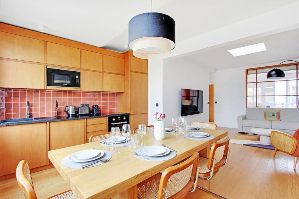 Amazing In Chatelet - Rivoli Apartment