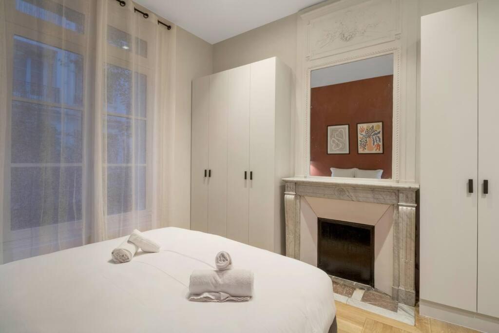 B.appart 6pers#2bedrooms#victorhugo#arcdetriomphe Apartamento Paris