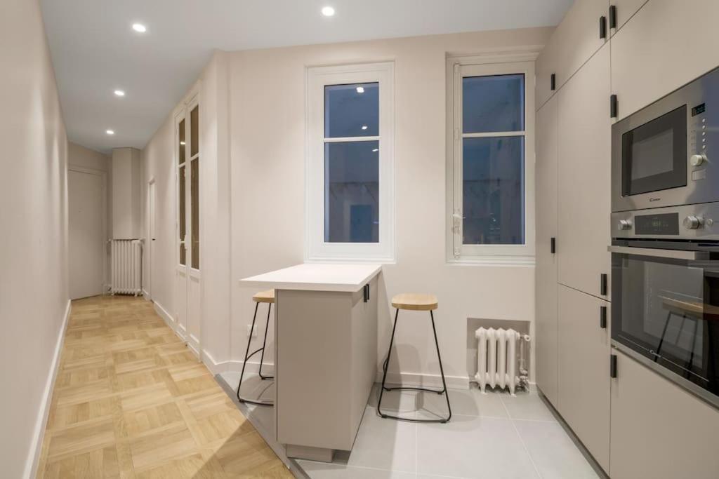 B.appart 6pers#2bedrooms#victorhugo#arcdetriomphe Apartamento