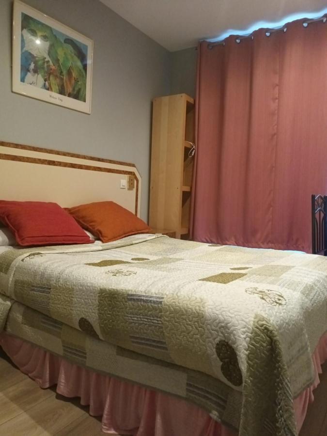 Hotel Azur Paris