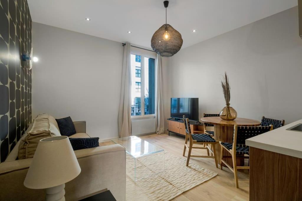 Apartamento 12.appart 4pers#1 Bedroom #pere Lachaise #nation