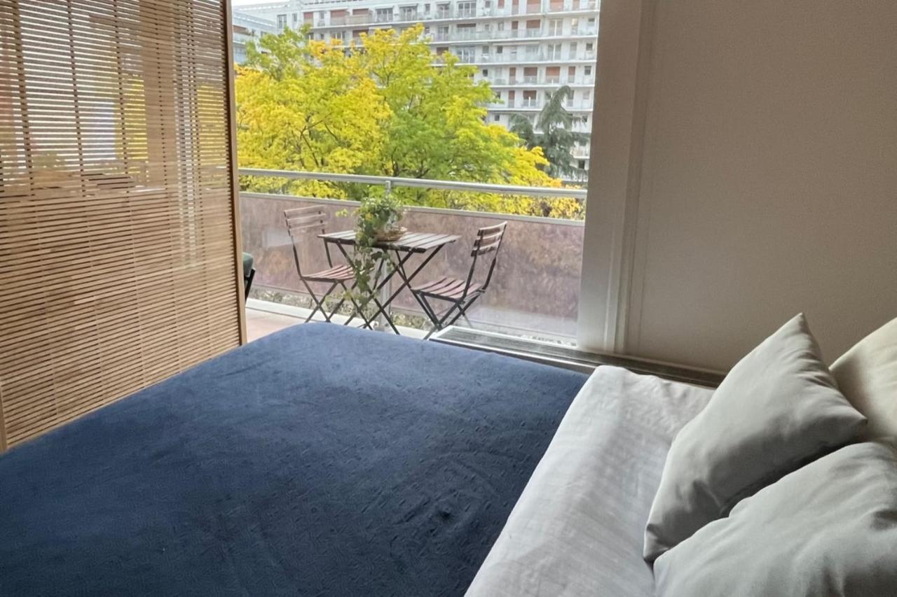 Appartement Small Nest With View Of The Eiffel Tower Paris