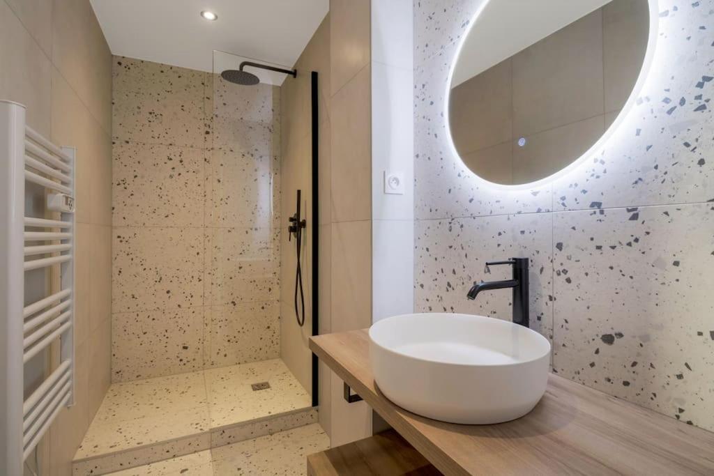 41.appart 4pers#1 Bedroom #pere Lachaise #nation Apartamento