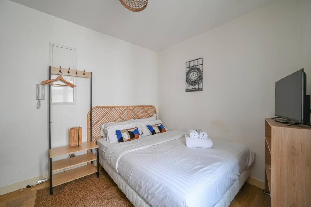 So Cute Apartment Paris