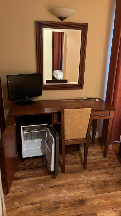 121 Hotel 3*