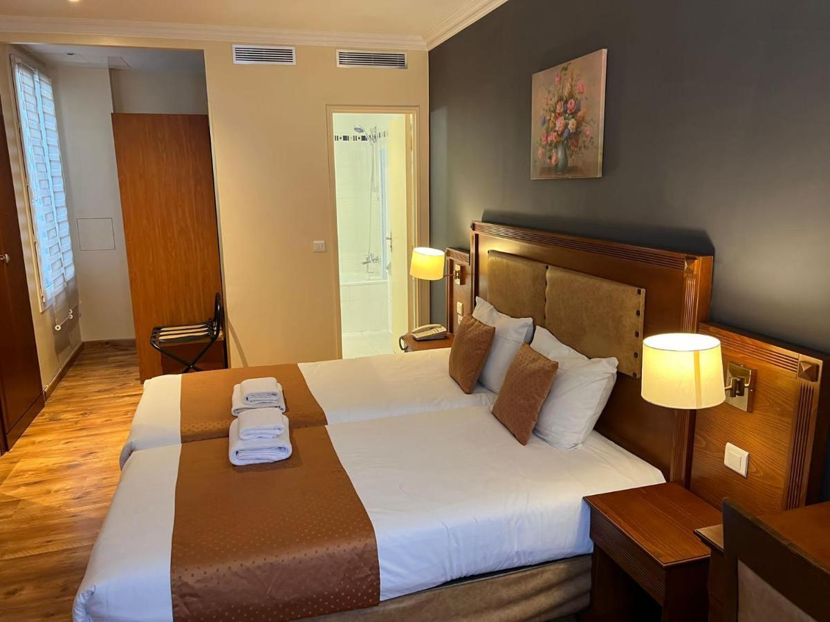 Hotel 121
