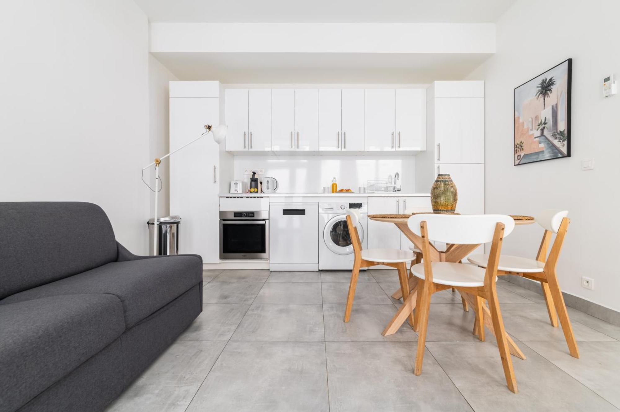 Apartment Calme Place Du Trocadero - 4p - Flat-guest