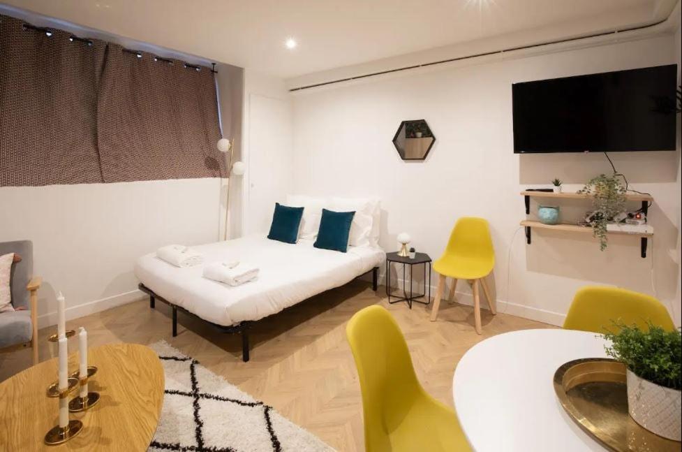 Apartment Proche De L'arc Triomphe -2p Paris