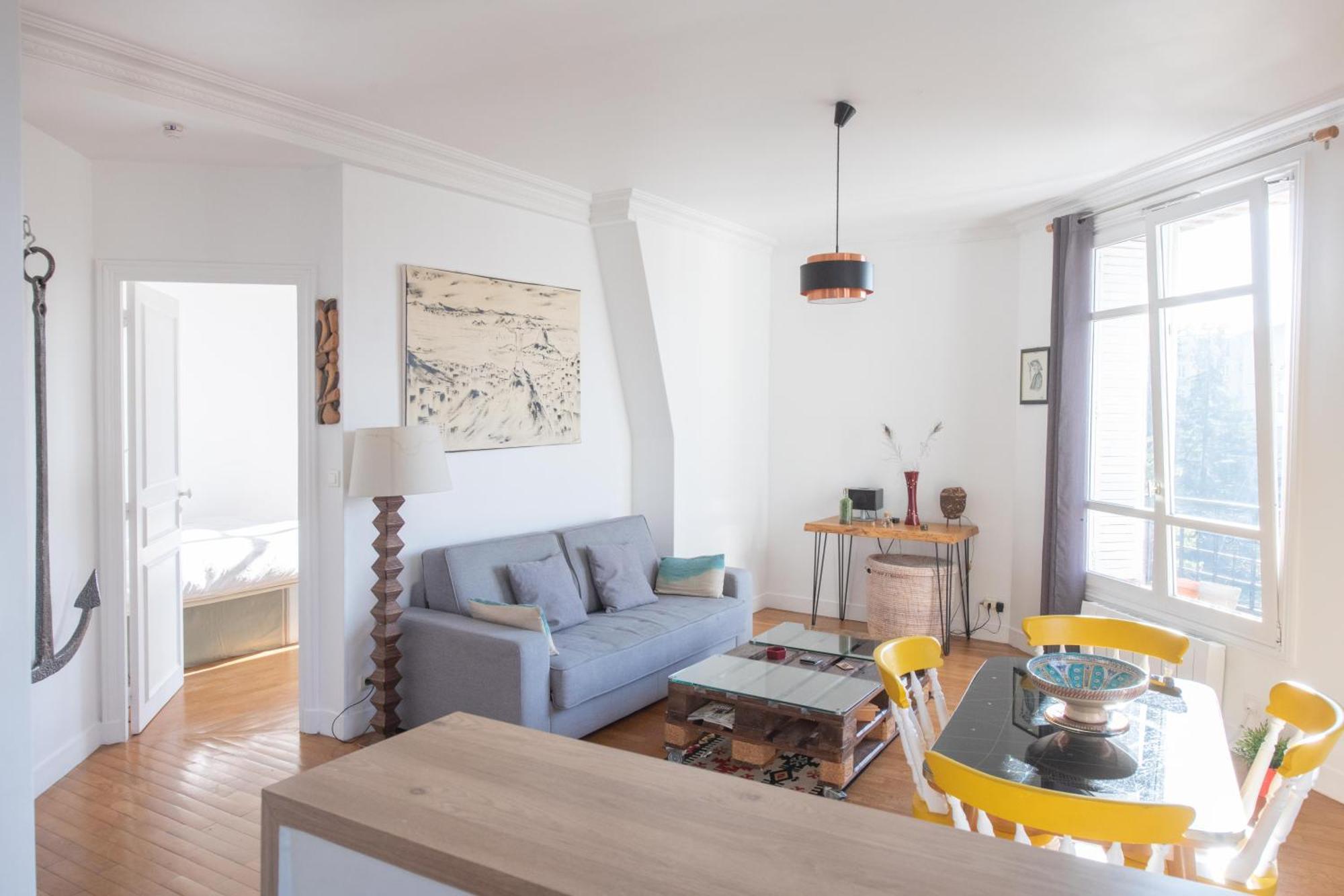 Cosy And Very Flat With Open View On A Parc * Paris