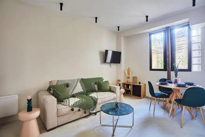 300 Seb - Superb In Appartement