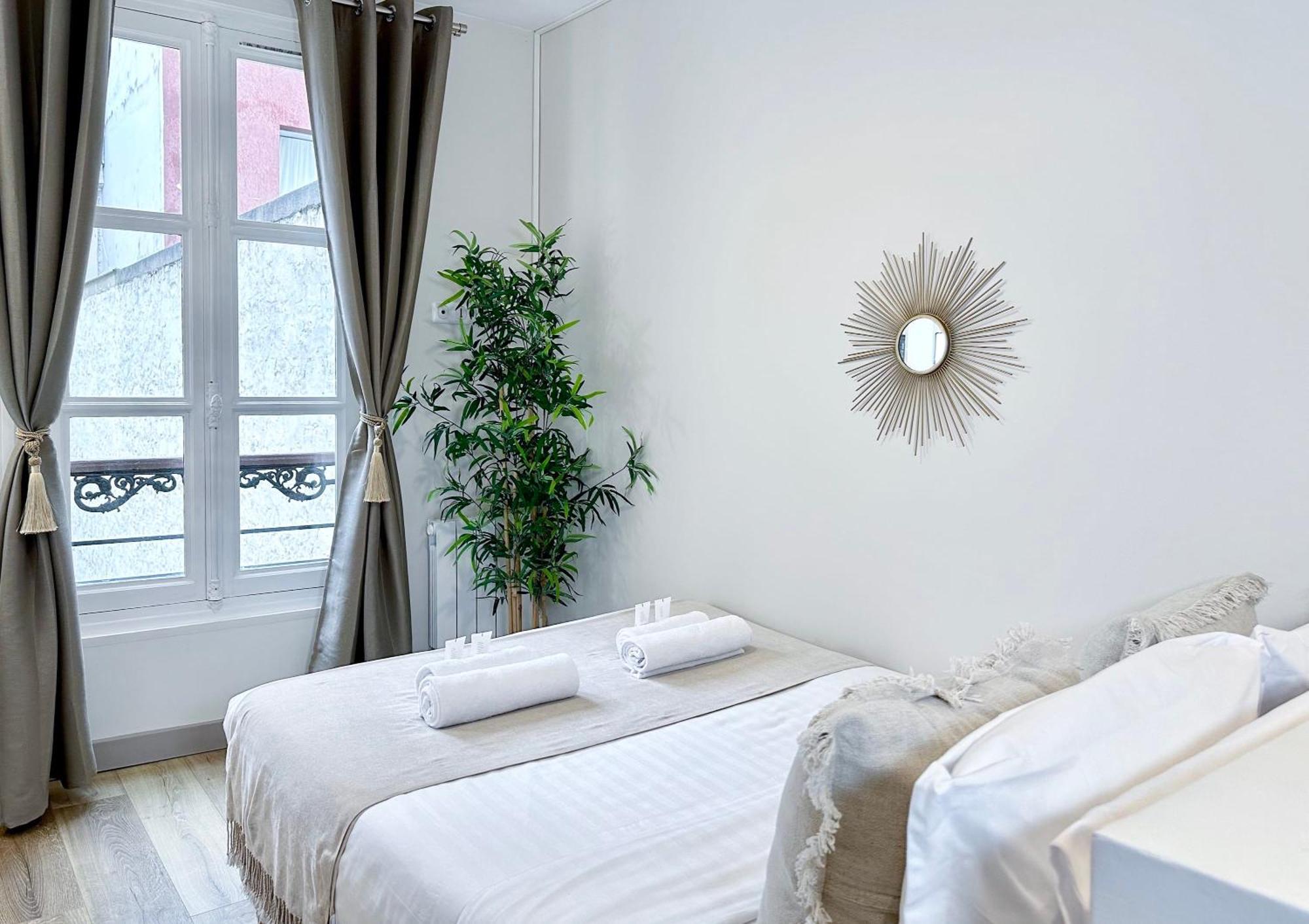 Champs-elysees Finest Flat Apartment *
