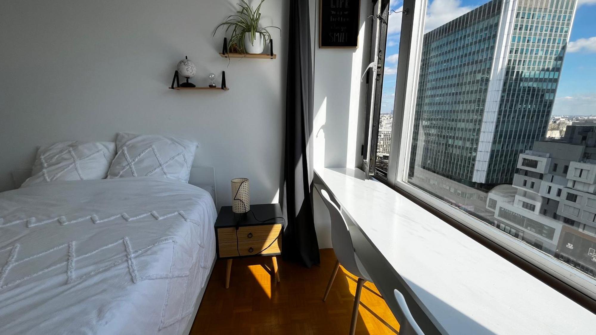 Séjour chez l'habitant 2 Private Bedrooms, Montparnasse Station