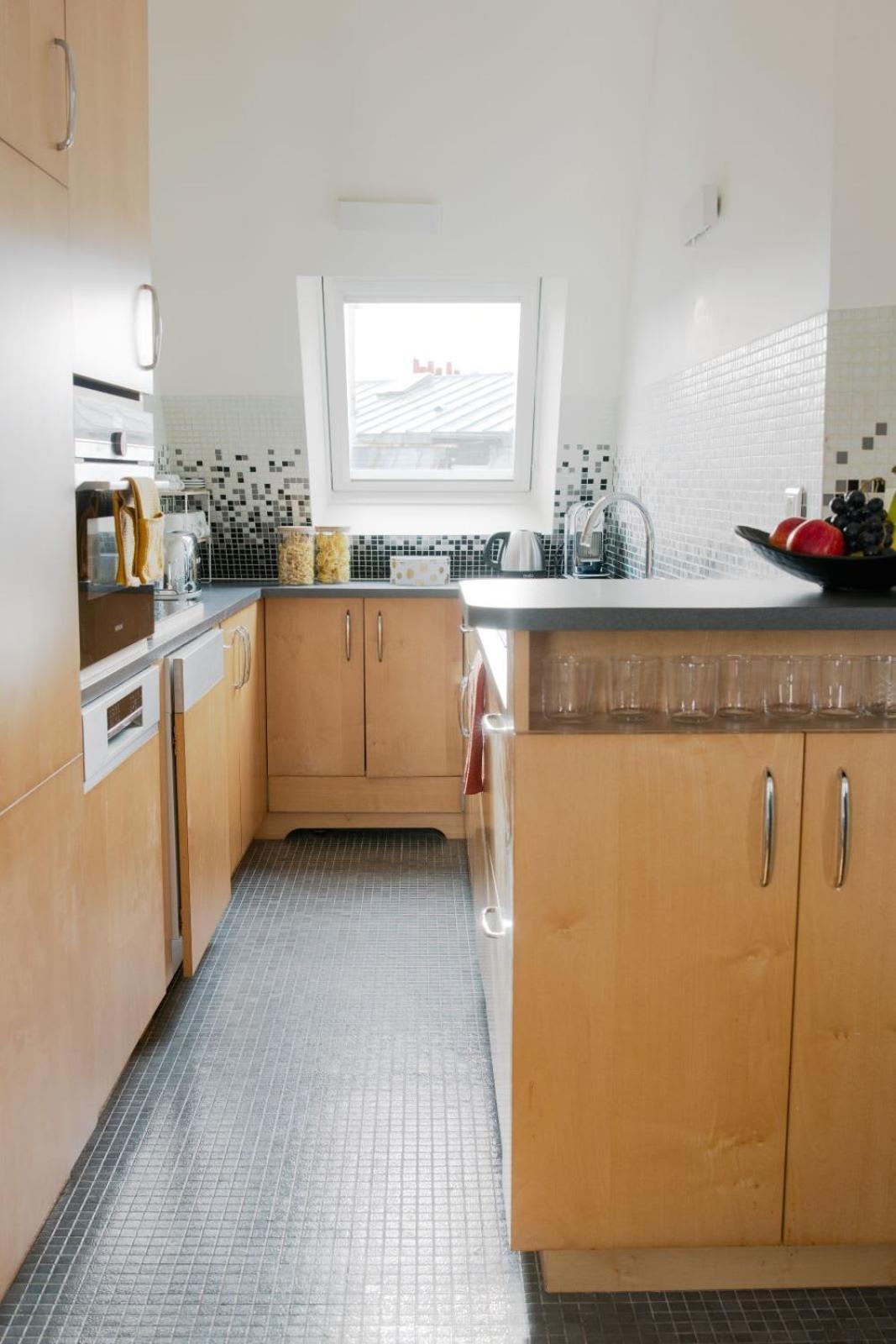 Apartment Eiffel 2br Avenue Paris