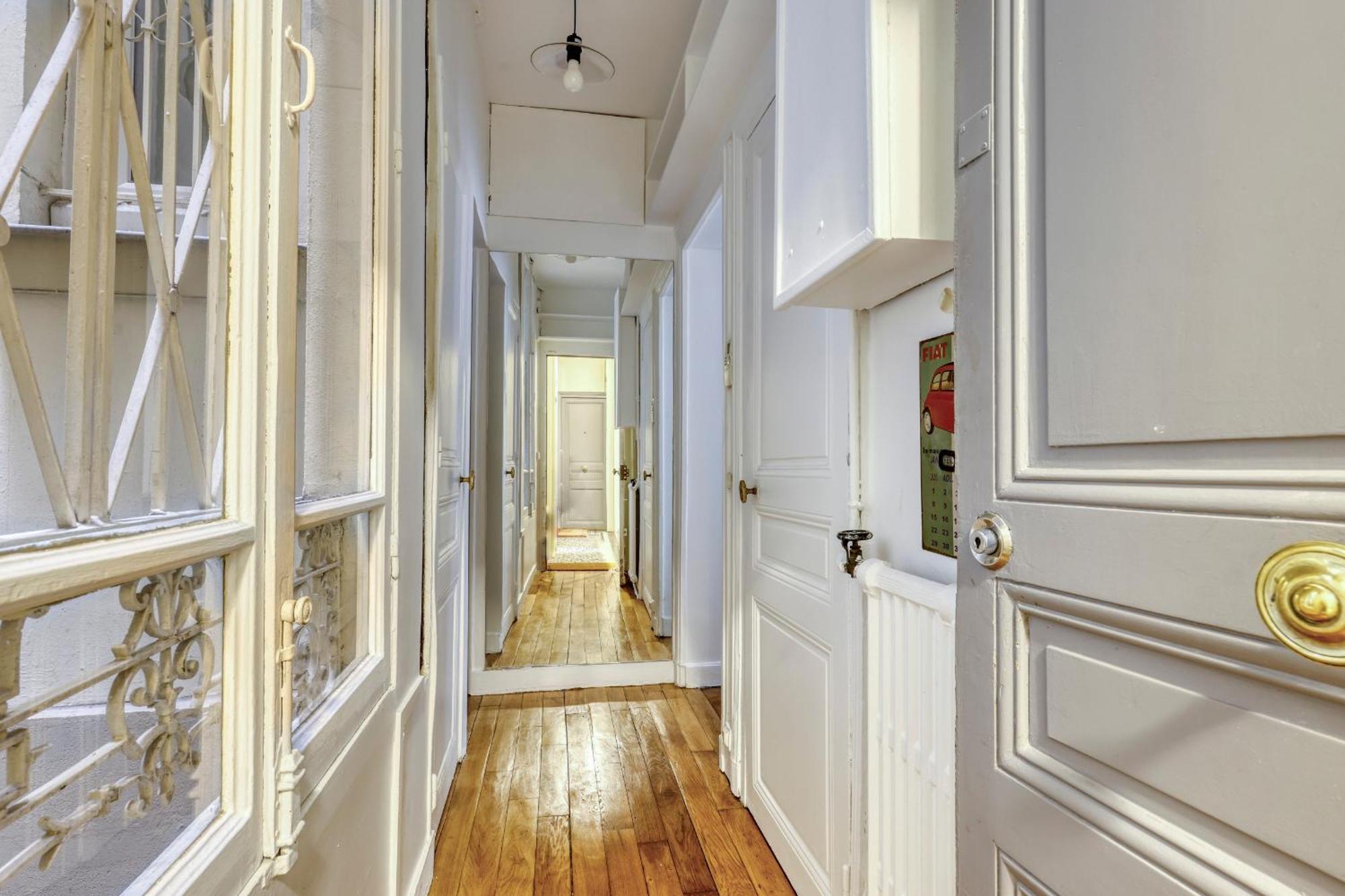 Apartment Perfect T2 At The Foot Of The Eiffel Tower-paris 7 *