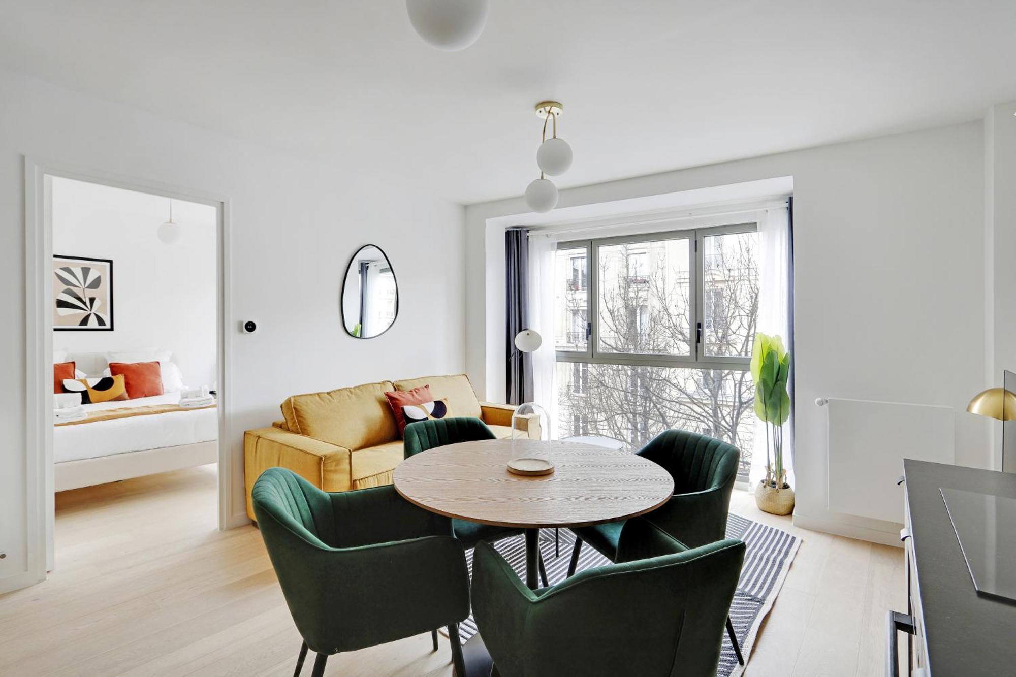 Pick A Flat's In Montmartre - Rue Ordener Apartment *