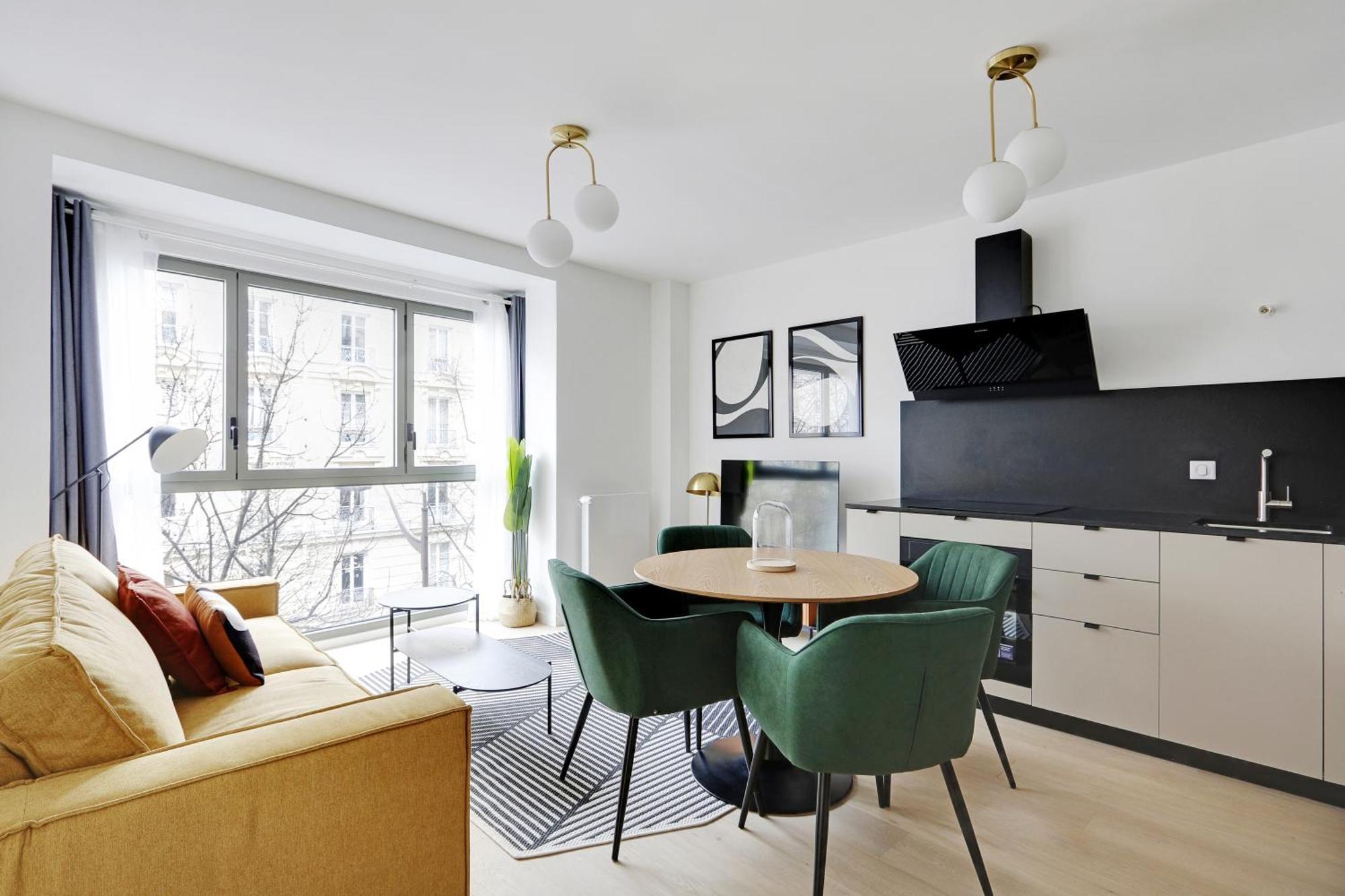 Apartment Pick A Flat's In Montmartre - Rue Ordener Paris