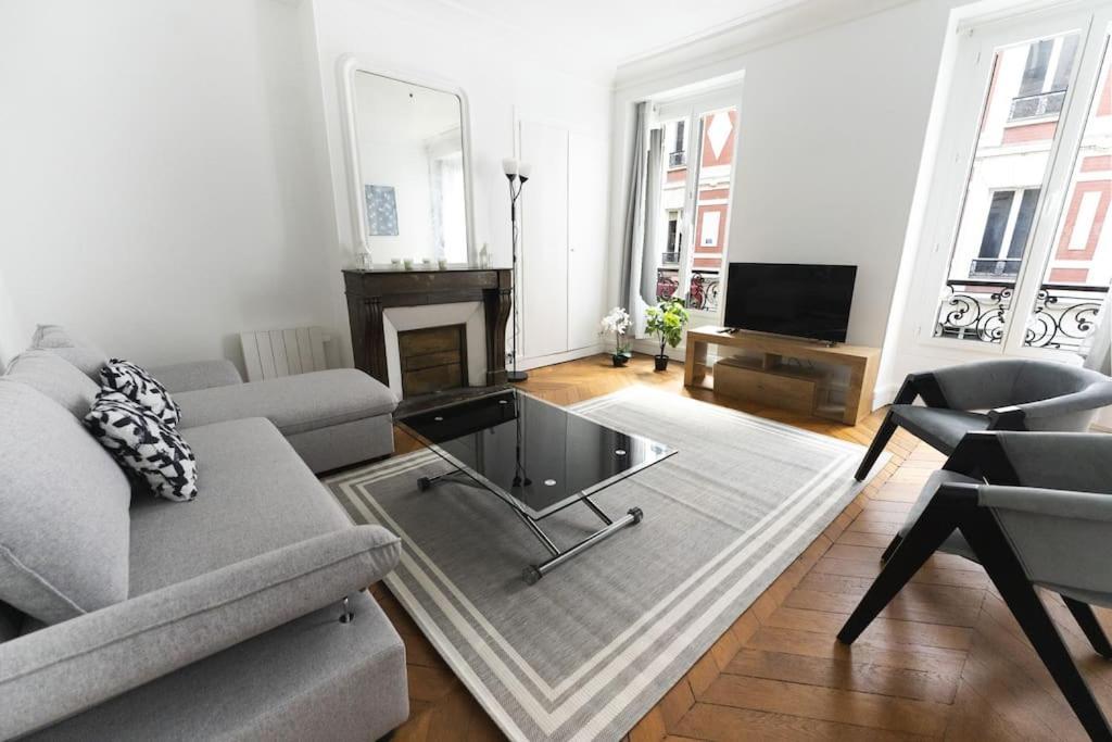 Apartment Big 2br Arc De Triomphe 4-6p Paris