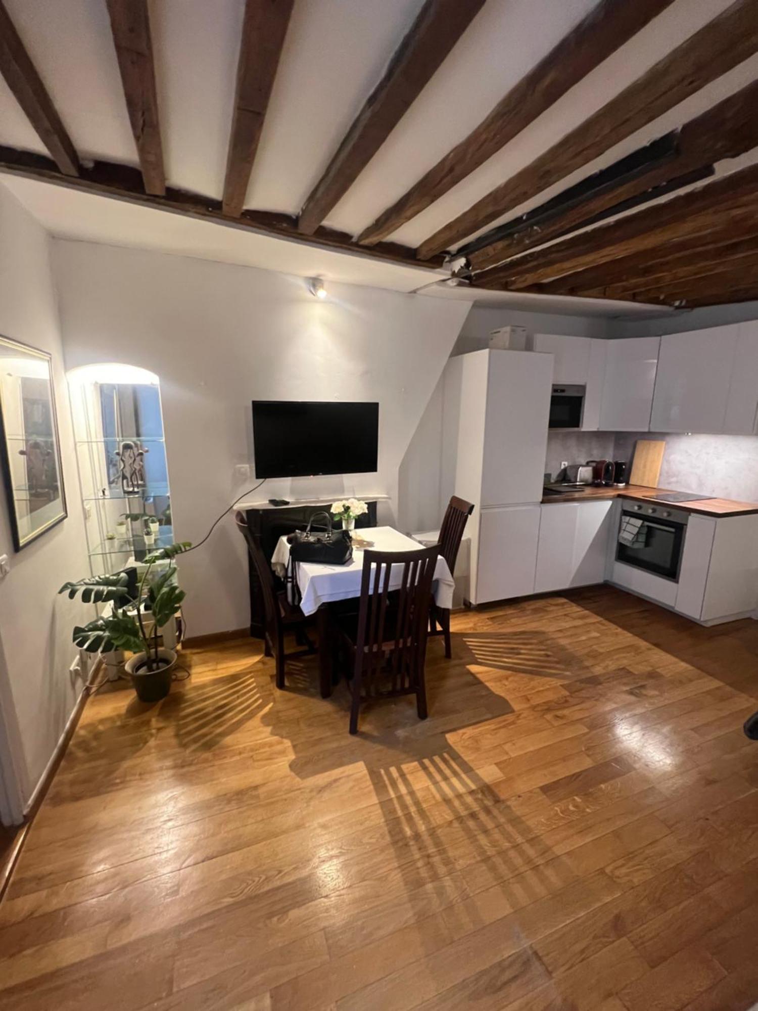 Apartment Saint Germain Paris