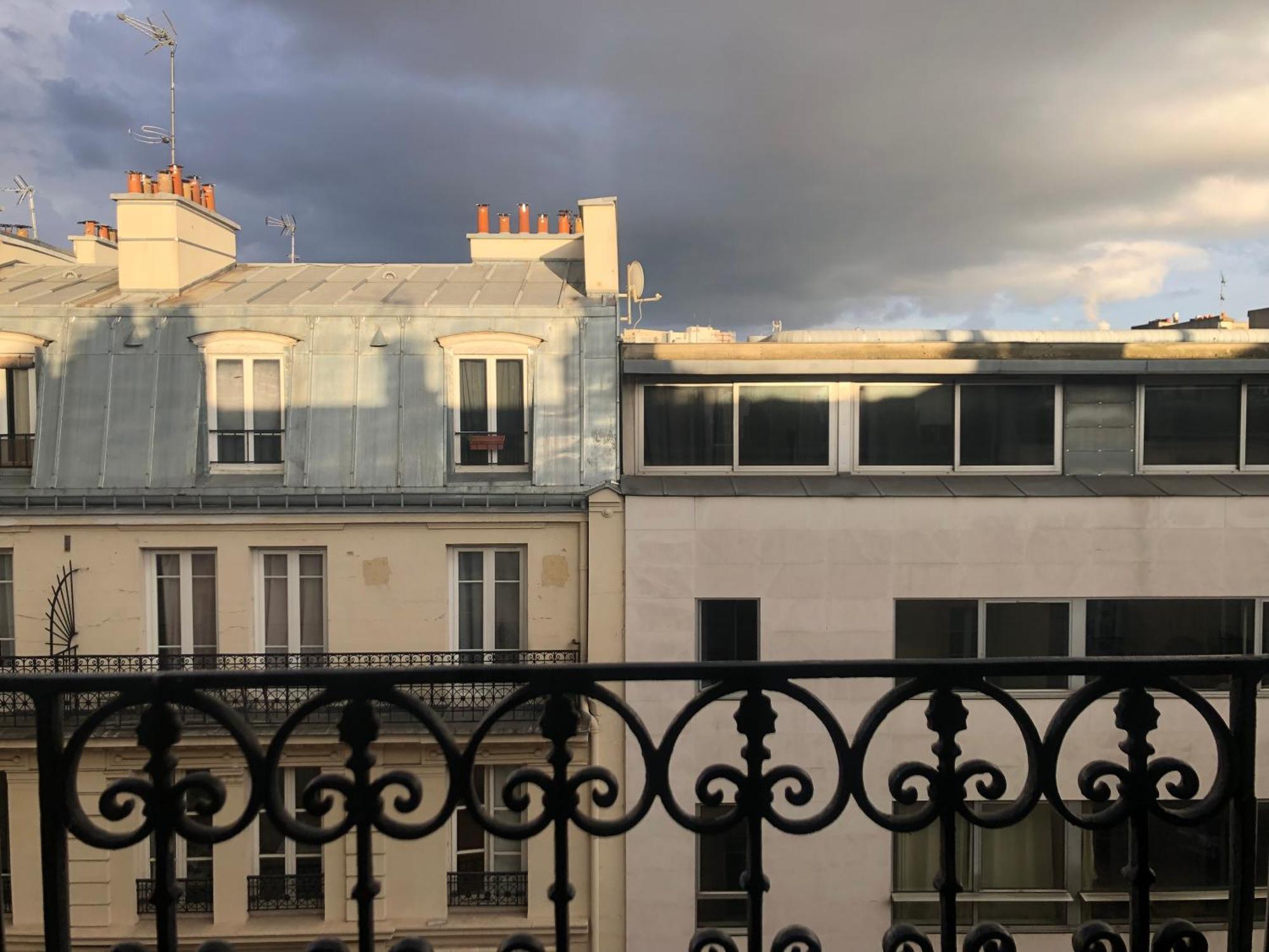 2 Pieces Sous Les Toits 6 Personnes Calme Lumineux Equipe Appartement *