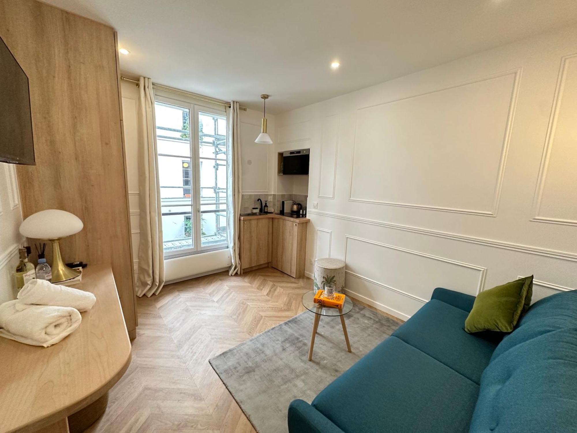 Elegant Au Coeur De Saint-germain-des-pres Appartement Paris