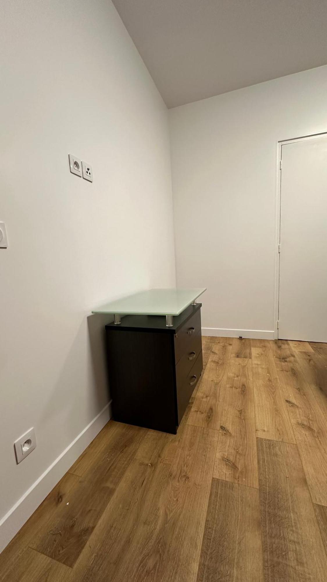 Lacharriere-logement Entier 38m2 Apartamento *