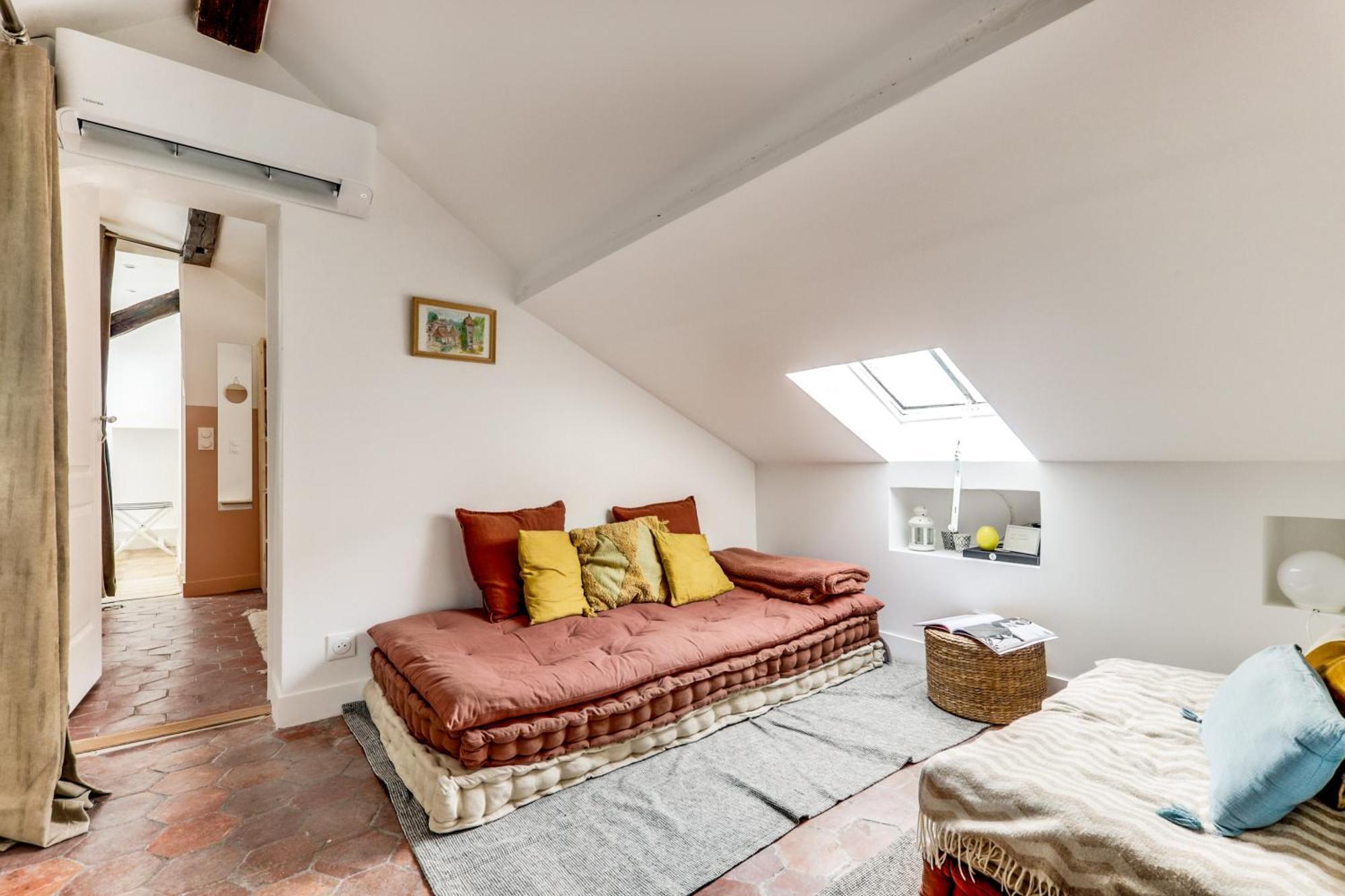 De Charme Sous Les Toits Appartement *