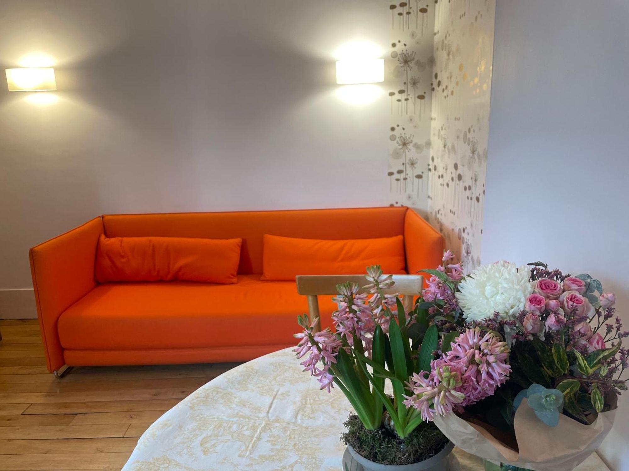 Apartment Joli Parisien, Nation