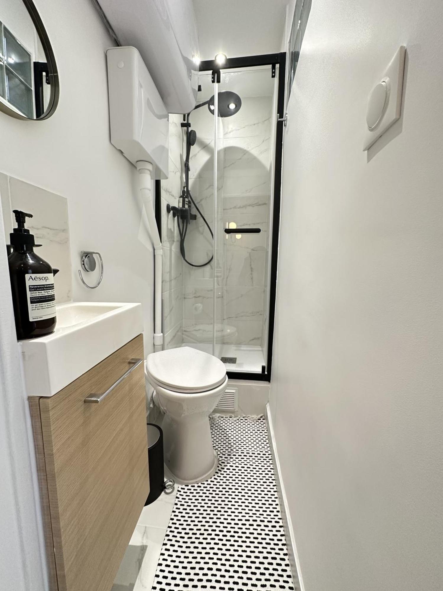 Elegant Au Coeur De Saint-germain-des-pres Apartment Paris