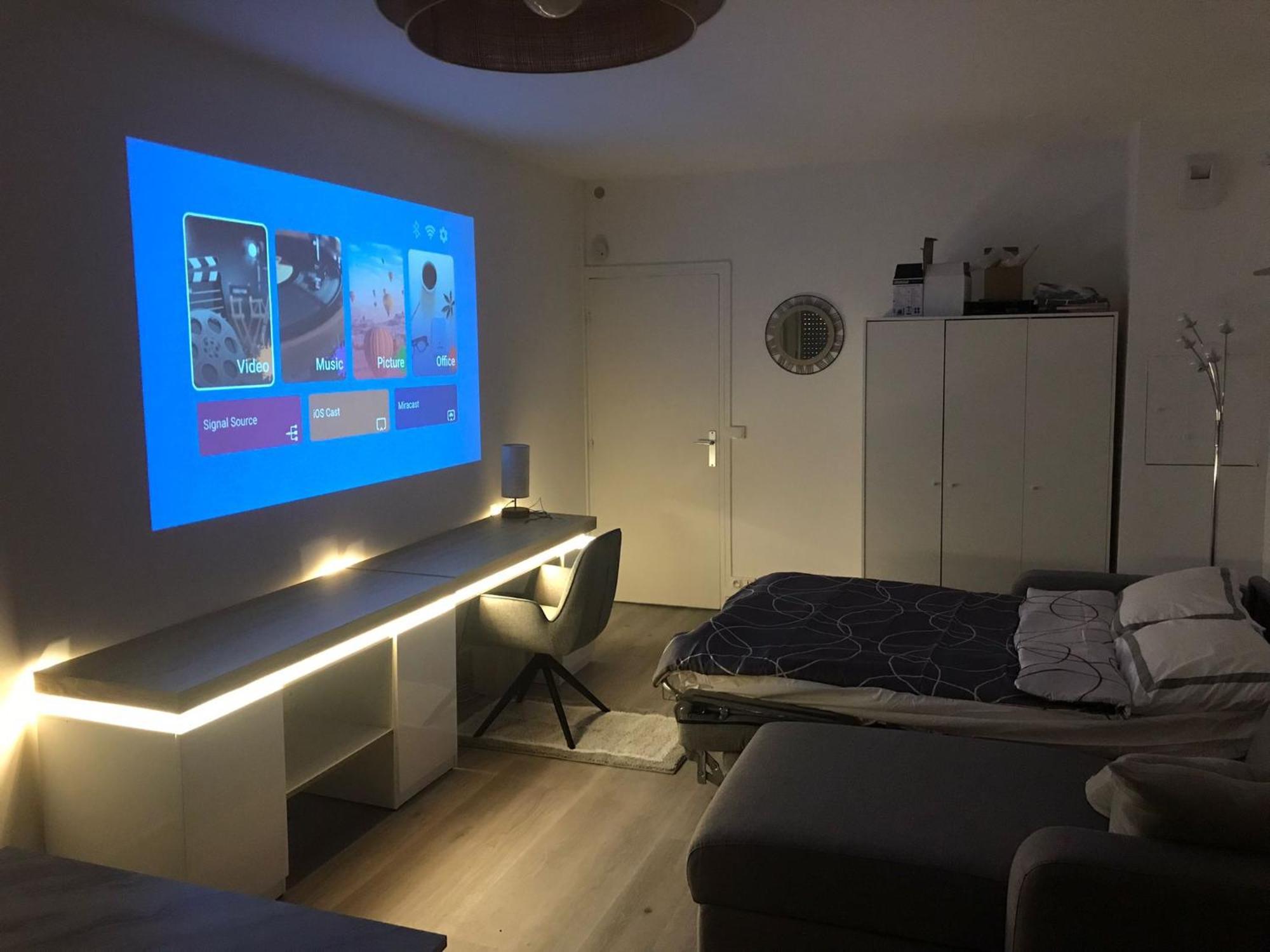 Appartement Studio 31m2 Plein Est Avec Balcon Laumiere