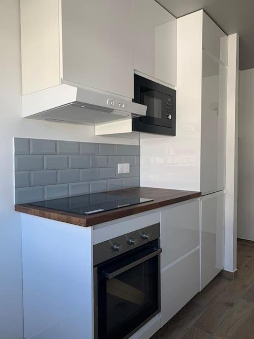 Buttes Chaumont - Free Parking Apartment