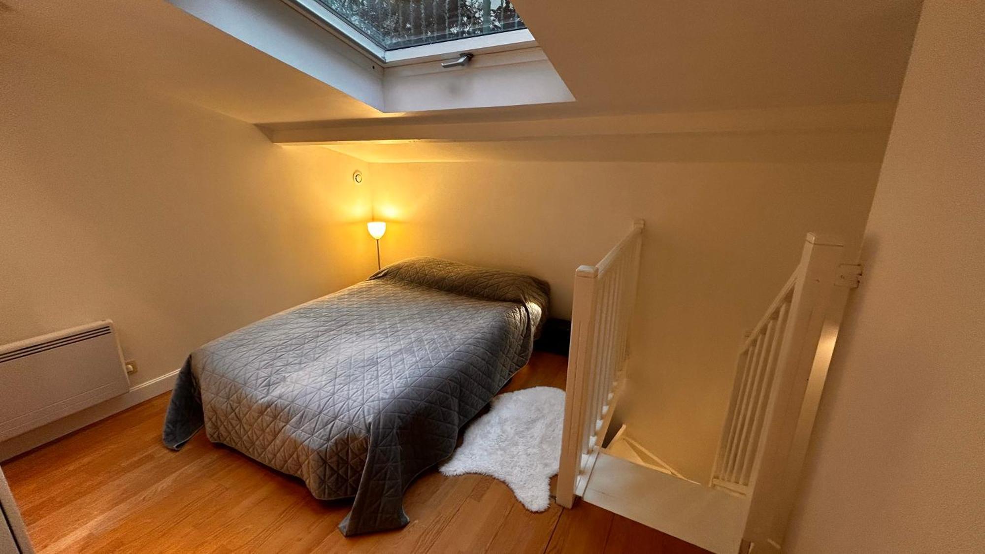 Duplex 12eme Pres De Nation *